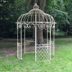 Gloriette kiosque pergolas belvédère de jardin fer vanille photo mise scène 