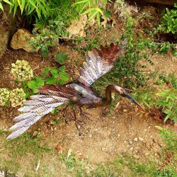  Grue petit modèle bronze ailes en bas 69,00 € LEZARD DU JARDIN