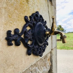 Applique Murale en Fonte avec Robinet Laiton