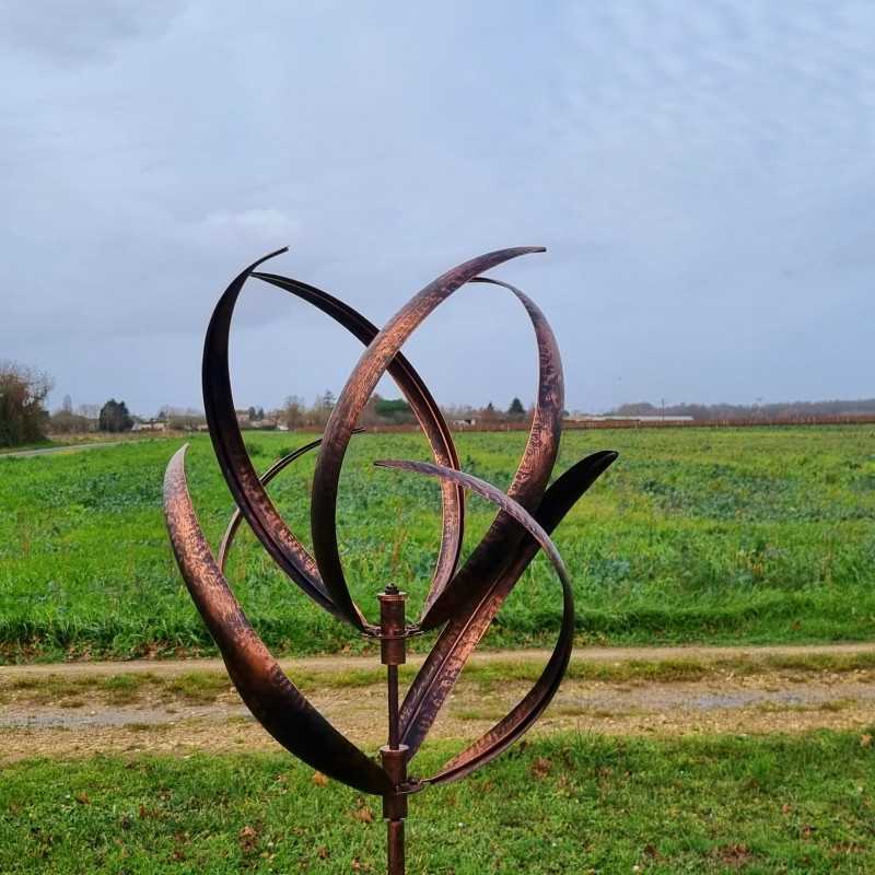 Éolienne décorative de jardin en fer cuivré brossé moulin à vent de jardin  CHAMBORD 159,00 € LEZARD DU JARDIN
