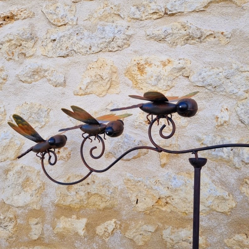 Balancier de jardin en métal motif libellules 41,90 € LEZARD DU JARDIN