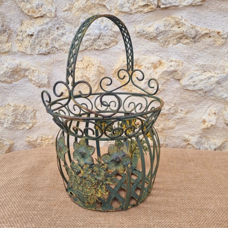  Panier en fer jaune/vert 22,90 € LEZARD DU JARDIN