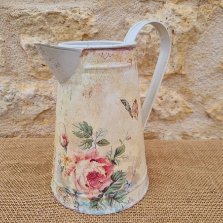 Broc décoratif style ancien motifs décor papillons et fleurs