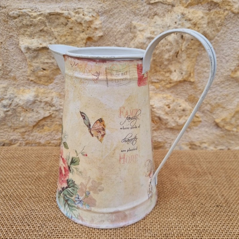 Broc décoratif style ancien motifs décor papillons et fleurs 18,90 € LEZARD DU JARDIN