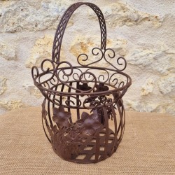 Panier en fer marron