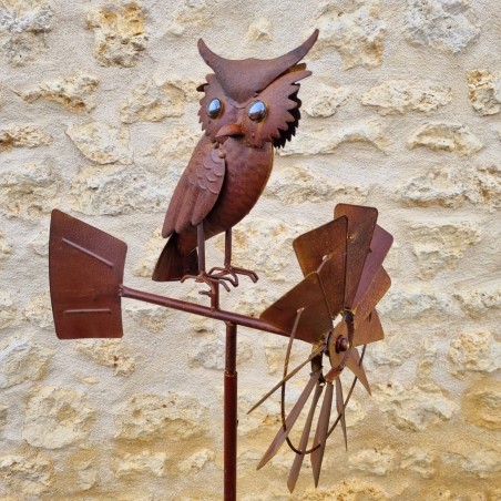 Pic, éolienne de jardin en fer motif chouette aspect rouille 54,90 € LEZARD DU JARDIN