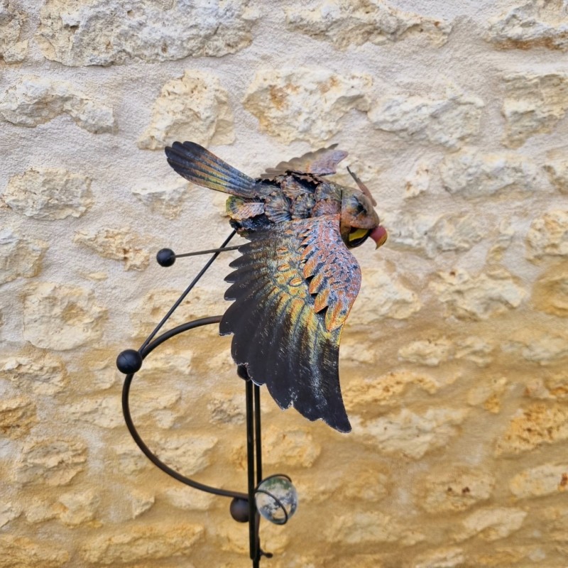 Mobile de jardin en fer motif chouette, tuteur équilibré hauteur 140 cm 45,90 € LEZARD DU JARDIN