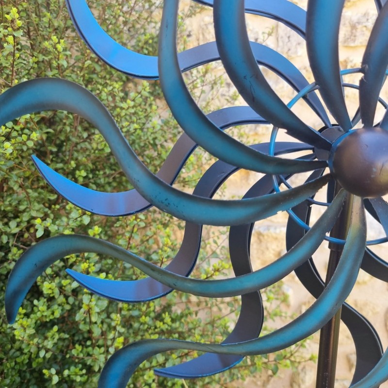 Éolienne décorative de jardin en fer bleue / noire modèle DAMPIERRE 69,00 € LEZARD DU JARDIN