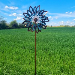 Éolienne, Moulin à Vent girouette de jardin à piquer modèle Tauzia mise en scènes