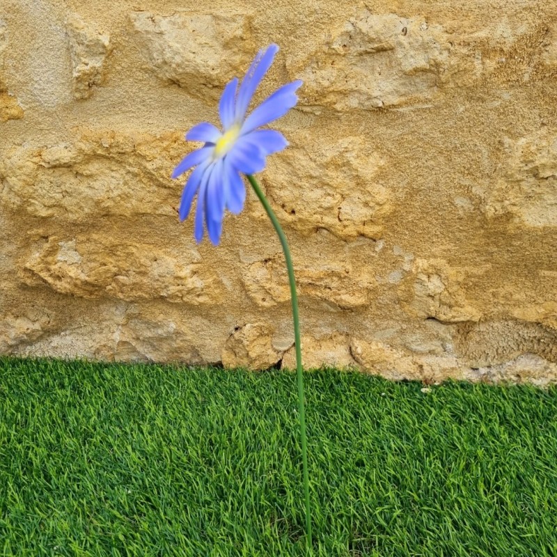 Fleur en fer bleue centre paillettes