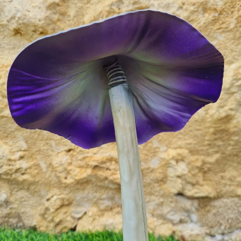  Champignon en fer à planter violet et orange a poids 14,90 € LEZARD DU JARDIN