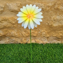 Fleur en fer orange jaune et blanche centre paillettes 8,90 € LEZARD DU JARDIN