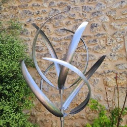 Éolienne décorative Oléron | Un moulin à vent design pour votre jardin