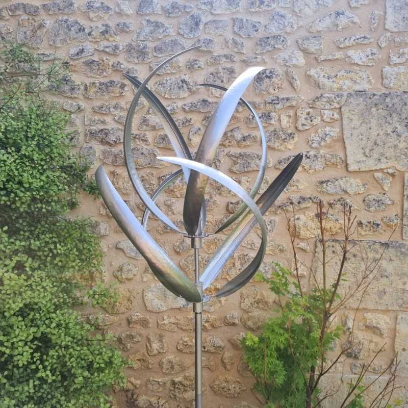 Éolienne décorative Un moulin, vent design pour votre jardin