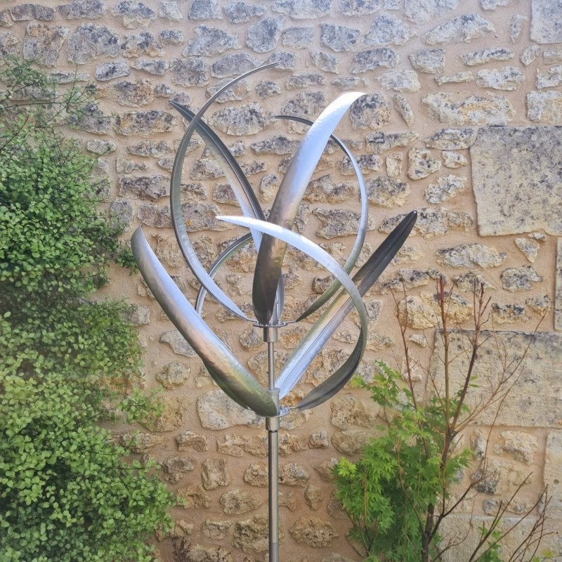 Éolienne décorative Oléron | Un moulin à vent design pour votre jardin