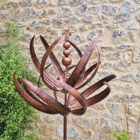 Éolienne décorative de jardin en fer cuivré modèle CHANTILLY 169,00 € LEZARD DU JARDIN