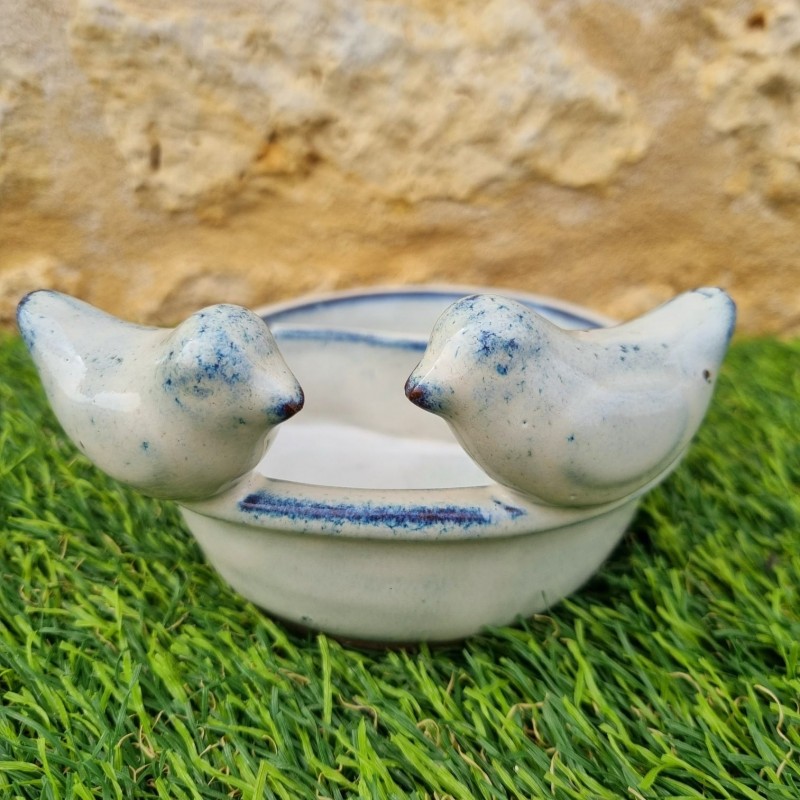 Bain d'oiseaux, mangeoire en terre cuite à posé blanc bleu 28,90 € LEZARD DU JARDIN