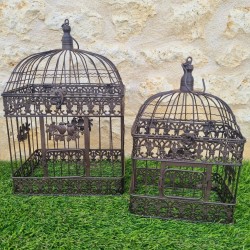 Panier en fer bordeaux beige 22,90 € LEZARD DU JARDIN
