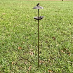 Mangeoire sur a piquer en fonte H114 26,90 € LEZARD DU JARDIN