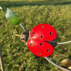 Mobile de jardin coccinelles métal H130 49,90 € LEZARD DU JARDIN