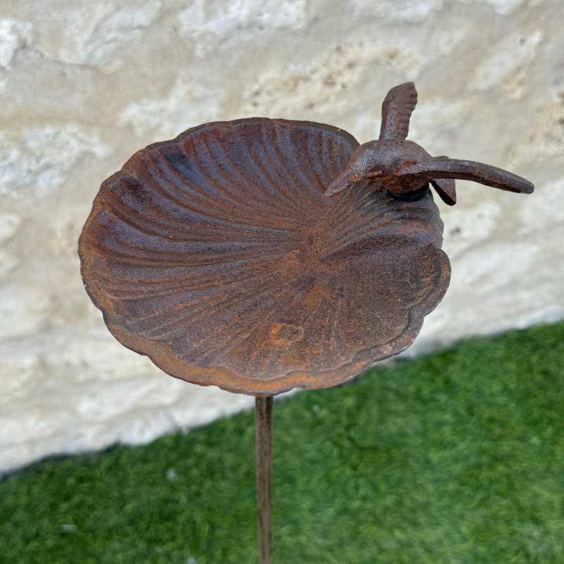 Bain d'oiseaux sur pic en fonte couleur rouille 100 cm