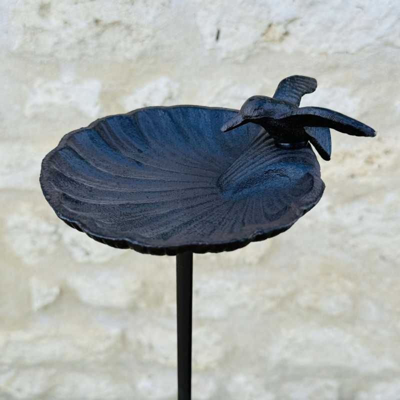Bain d'oiseaux, sur pic, en fonte marron pour jardin 100 cm.