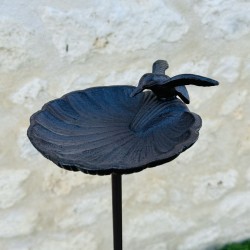 Bain d'oiseaux, sur pic, en fonte marron pour jardin 100 cm.