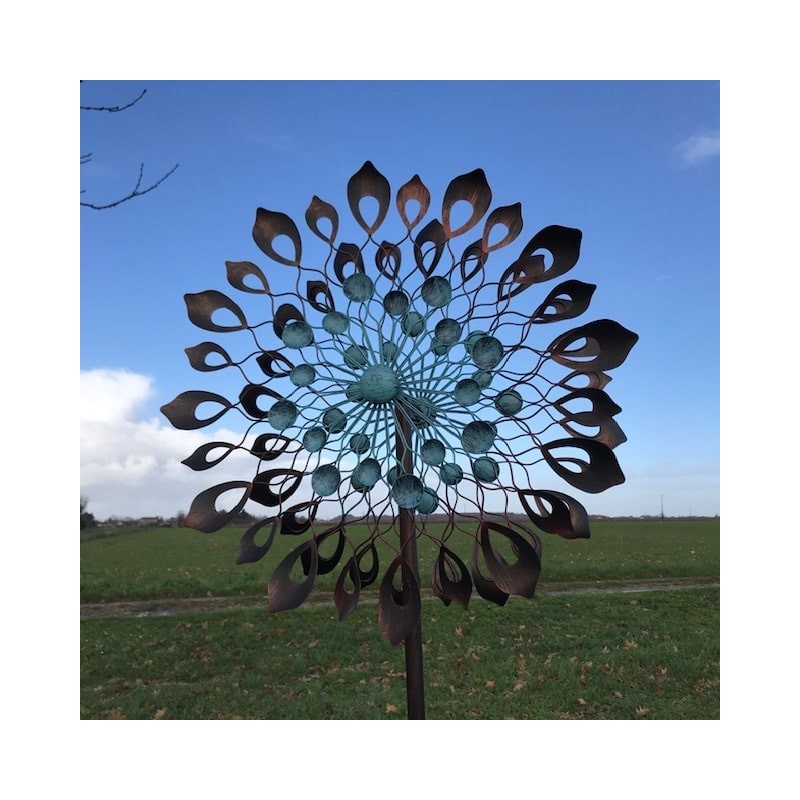 Éolienne décorative de jardin en fer 213x60x27 Modèle Budos déco mobile au jardin jeu de vent