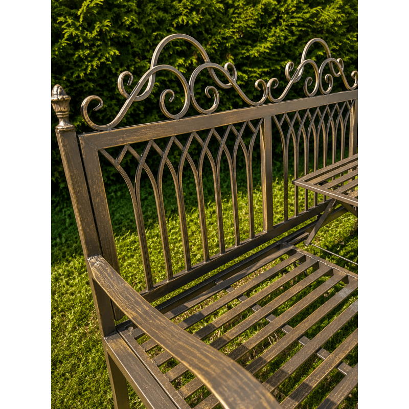 Banc de jardin 3 places en métal patiné vue de l'accoudoir