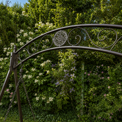 Balancelle de jardin 2 places métal marron avec tablettes rabattables