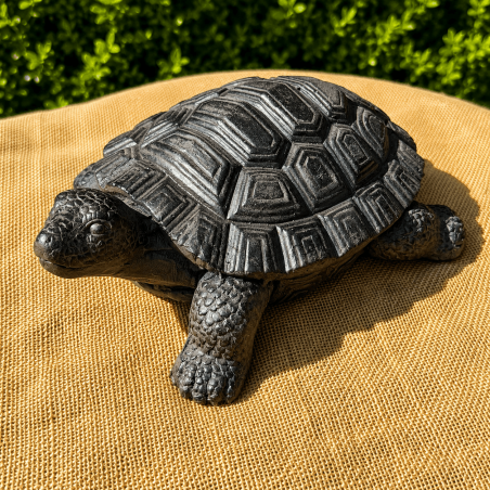 Tortue de jardin en résine effet pierre- vue de 1/3