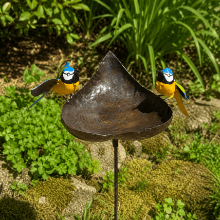 Mangeoire abreuvoir cœur à oiseaux- vue de derrière