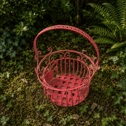 Panier porte-pot en métal rouge patiné à fleurs- vue de dessus du grand