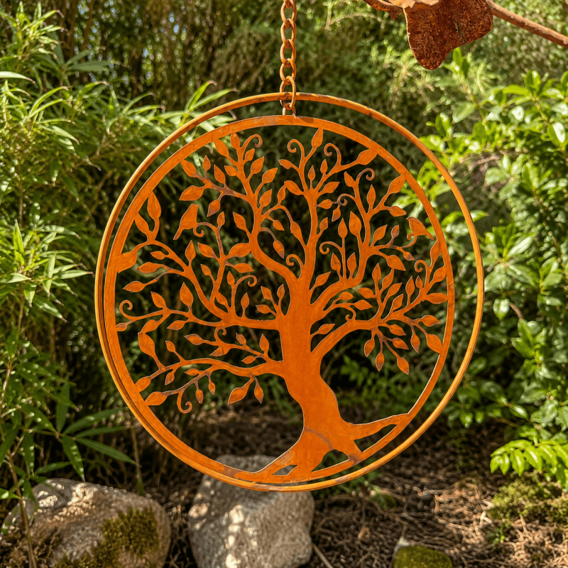 Suspension arbre de vie en métal rouillé pour le jardin